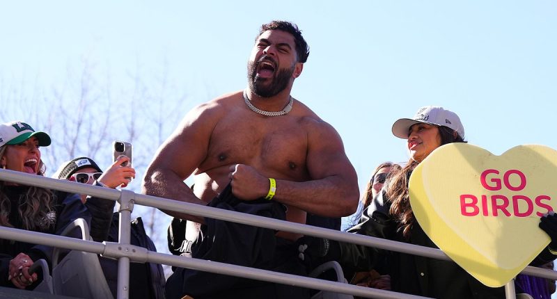 Jordan Mailata's incredible act during Super Bowl celebrations praised by Philadelphia Eagles fans