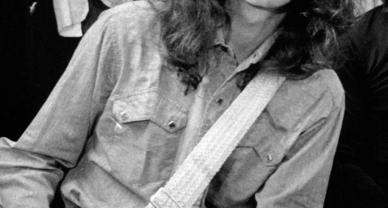 Led Zeppelin's Jimmy Page Almost Made a 1960s Pop Star 'Fall Over' With His Talent