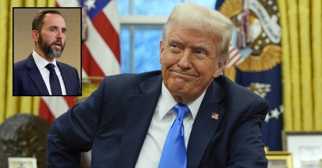 Biden OLC lawyer dismantles DOJ claims about Trump's records