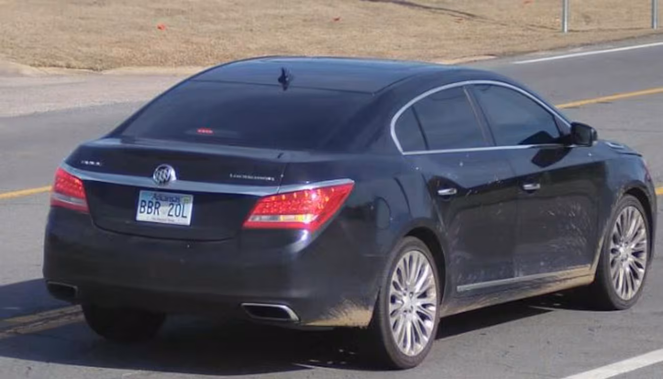 Police: Vehicle in Wisconsin AMBER Alert for missing pregnant teen switching plates