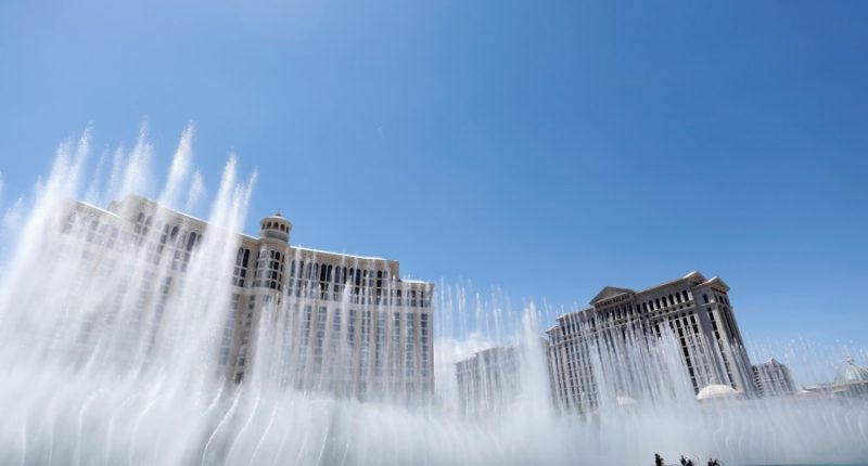 Police arrest man kayaking in Bellagio Fountains during Trump protest