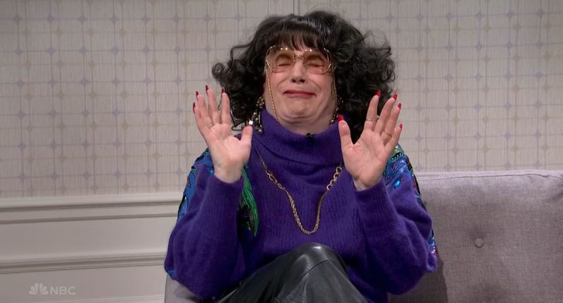 SNL fans left in hysterics as Mike Myers returns as iconic character