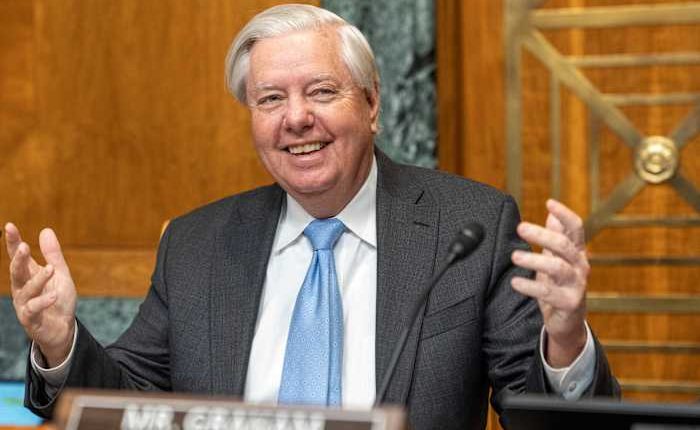 Sen. Tim Scott and South Carolina's governor will chair Lindsey Graham's reelection bid