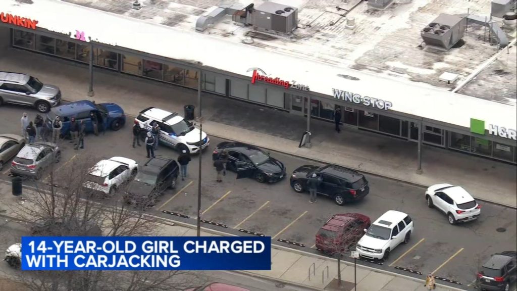 South Loop, Chicago carjacking: Teen charged in carjacking, kidnapping of woman, baby in 400-block of West Harrison Street