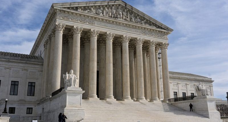 Supreme Court temporarily allows Trump administration funding freeze