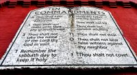 Texas bills would allow Ten Commandments and Bible reading in public schools