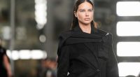 The iconic ‘T’ stands for twisted in Tory Burch’s new collection at New York Fashion Week