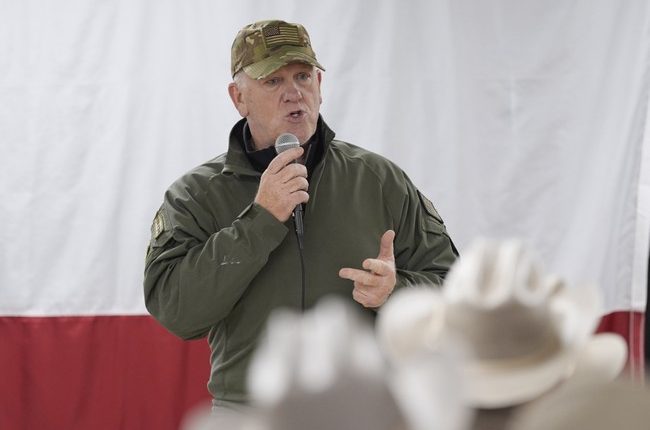 Tom Homan 'Working With' DOJ to Determine If AOC's Anti-ICE Webinar Is Breaking the Law