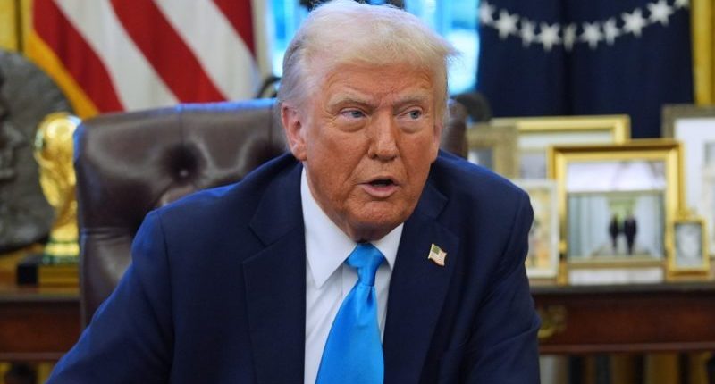 Trump signs order to establish White House Faith Office