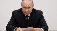 Trump warns Zelenskyy to quickly negotiate war's end with Russia or risk not having a nation to lead