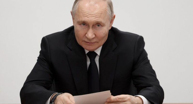 Trump warns Zelenskyy to quickly negotiate war's end with Russia or risk not having a nation to lead