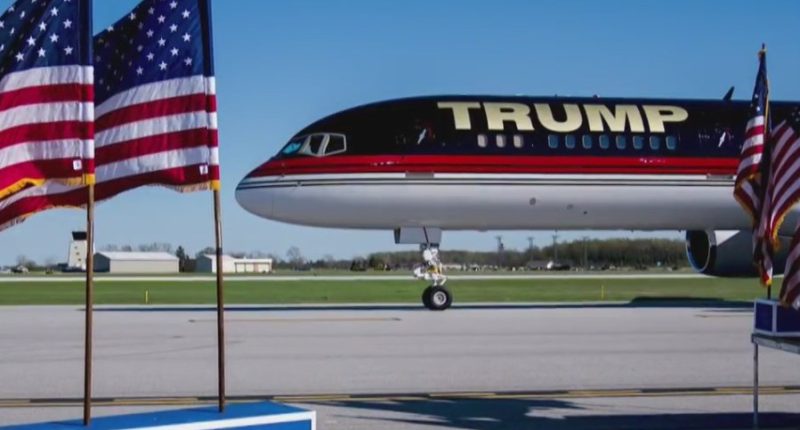 Were Trump aides decoys on flight thought to be Iranian target?