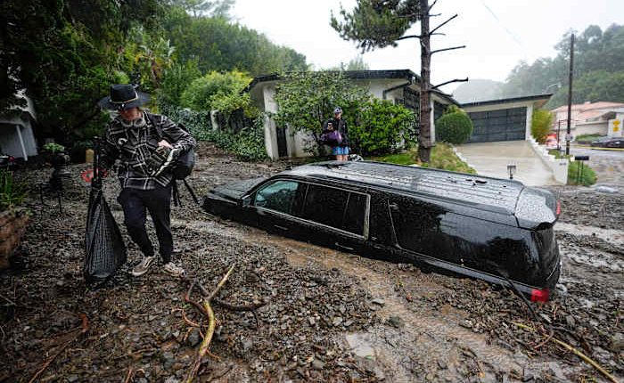 What's an atmospheric river? A pineapple express? AP explains the weather phenomenon