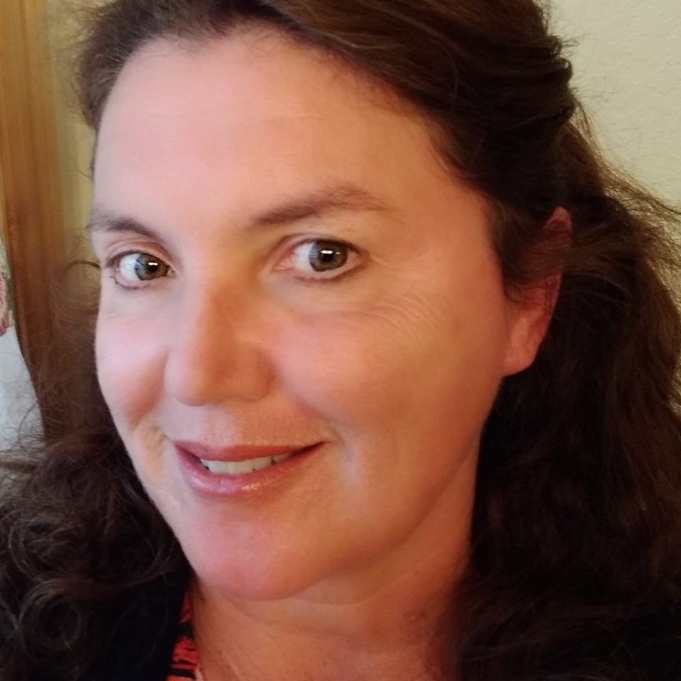 Photo of Suzanne Gelinskey.