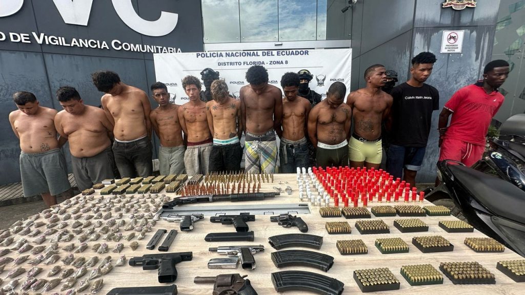 22 dead amid gang clashes in Ecuador's largest city