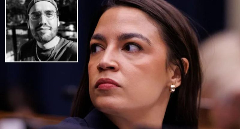 AOC former staffer Diego de la Vega self-deports to Colombia