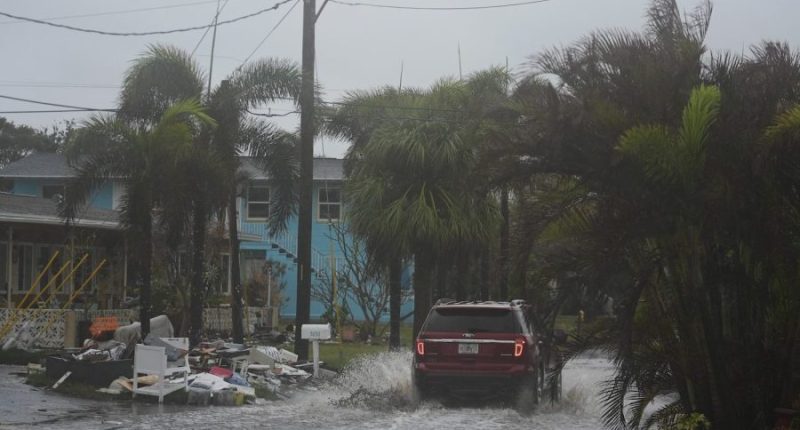 As many as 6 hurricanes forecast to strike US this season