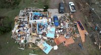 At least 32 dead in massive US storm after new fatalities reported in Kansas and Mississippi