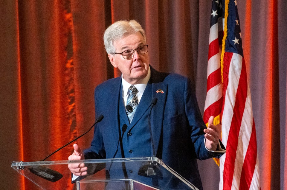 Lieutenant Governor Dan Patrick speaking at a podium.