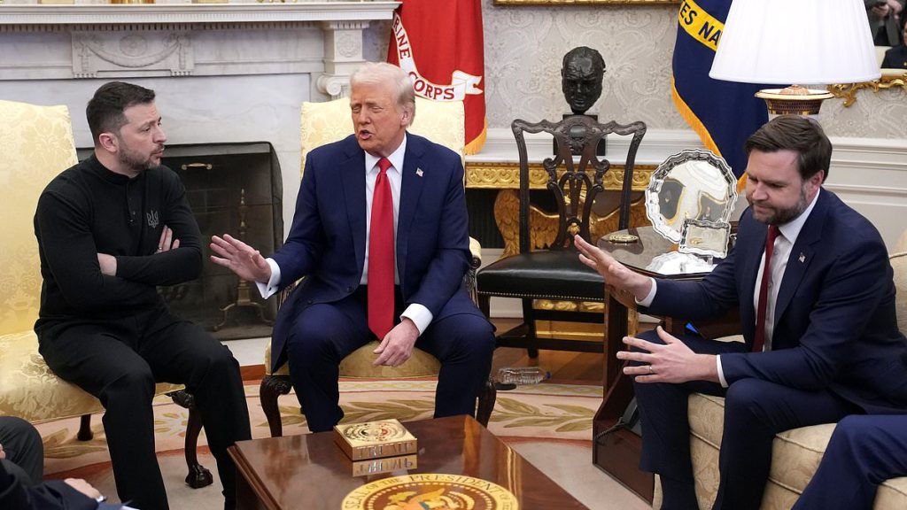 Body language expert on 'alpha male' Trump in Zelensky smackdown