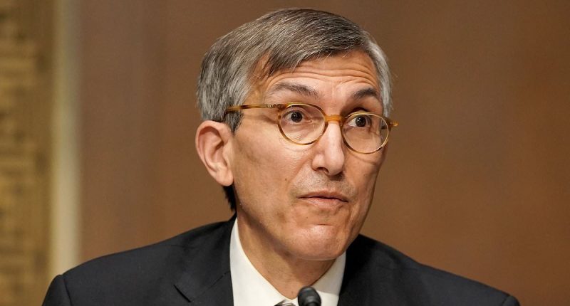 Chilling warning over vaccines issued by top FDA official as he quits