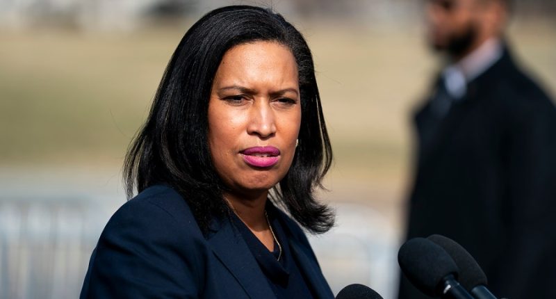 D.C. Mayor calls out ‘$1.1 billion problem’ in House GOP stopgap plan