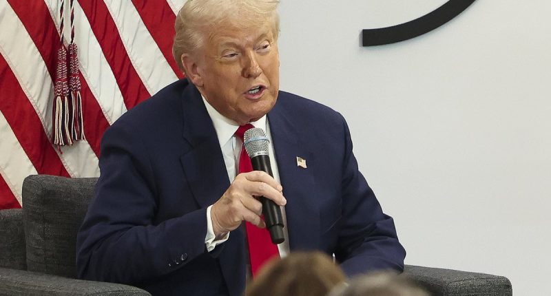 EU goes on the attack in trade war with Trump