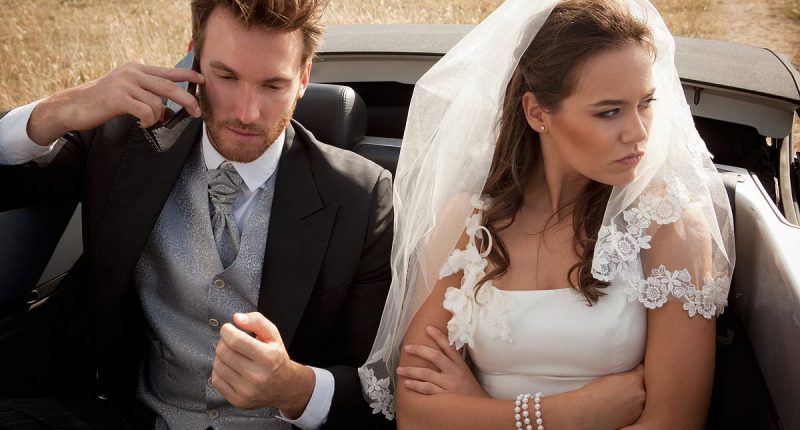 Etiquette expert reveals the party rules you're definitely breaking