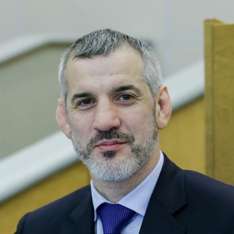 Headshot of Buvaisar Saitiev.