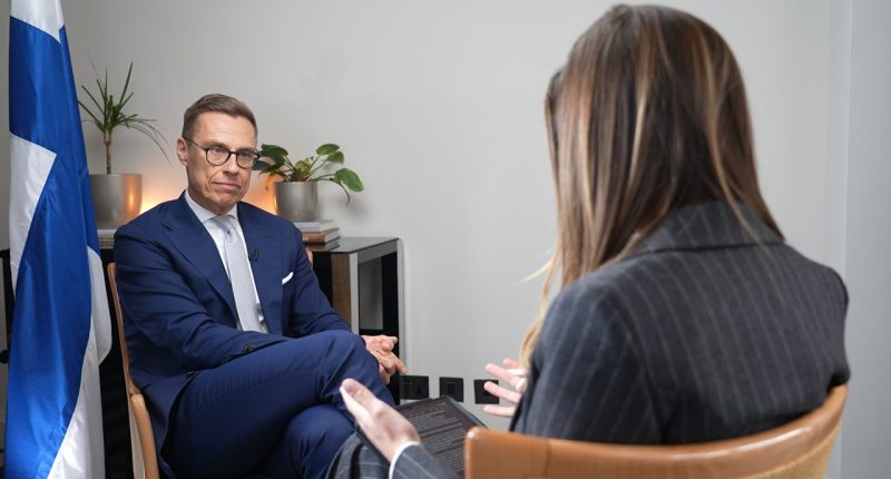 Finnish president: Trump should give Putin 3 weeks to agree Ukraine ceasefire