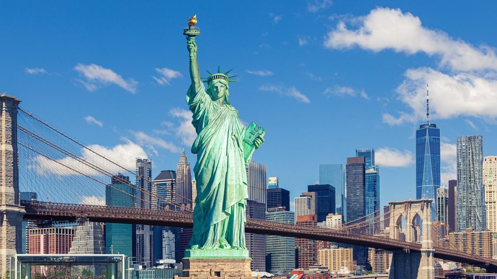 French politician demands US return Statue of Liberty