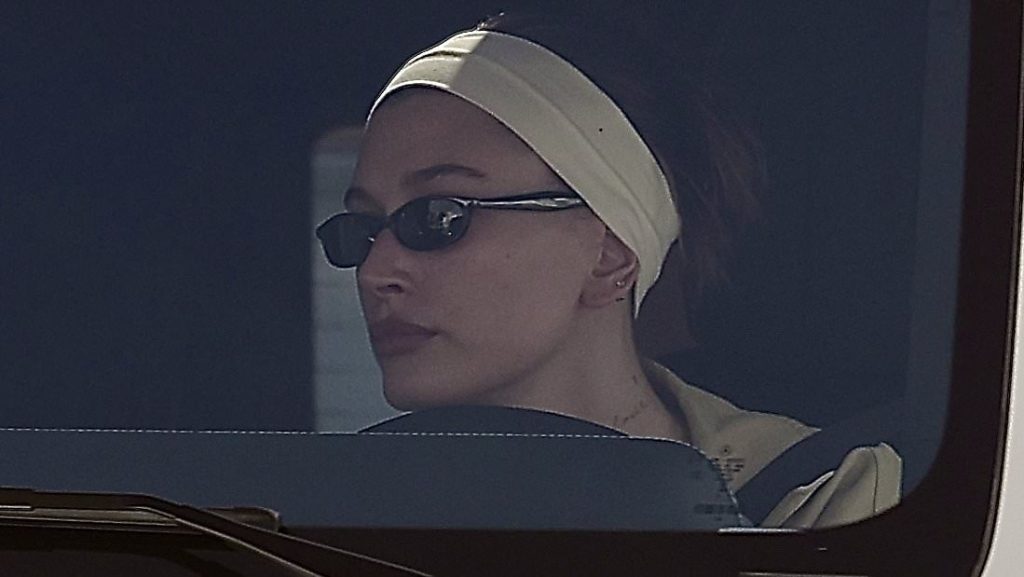 Justin Bieber's shock act fuels marriage fears as Hailey drives solo