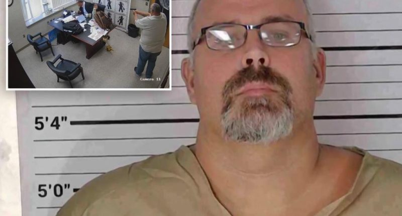 Kentucky sheriff charged with fatally shooting judge pal plans to offer insanity defense at trial: docs