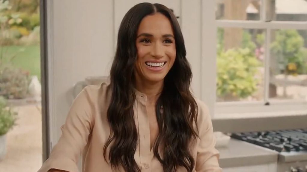 Meghan Markle sends podcaster handwritten note responding to 'concern'