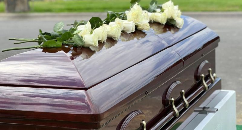 My first wife has been dead for years — I'm not sure I want to be buried together anymore