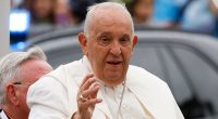 Pope Francis still receiving oxygen therapy, will not read Sunday prayers: Vatican