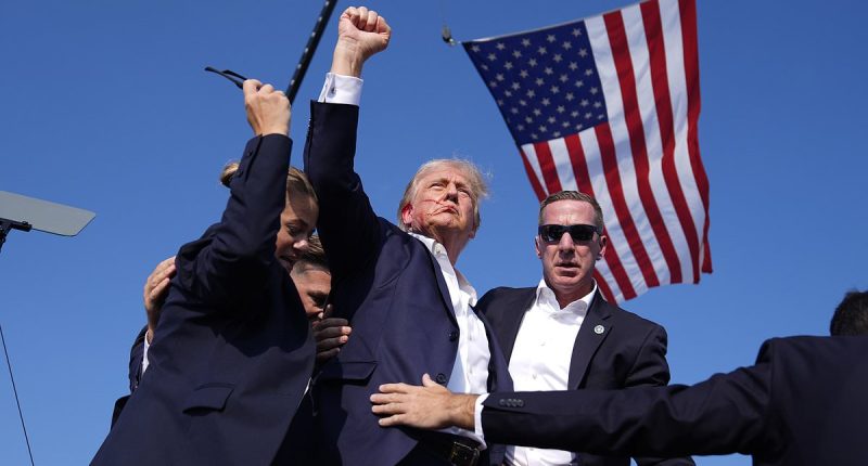 Putin prayed for Trump when he was shot and sent him a portrait