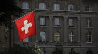 Rich Americans rush to open Swiss bank accounts