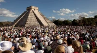Tourist arrested, attacked by locals after scaling world-famous sacred Mayan temple, video shows