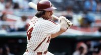 Trump says he'll posthumously pardon baseball legend Pete Rose
