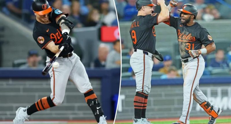 Tyler O'Neill extends record Opening Day home run streak