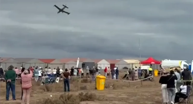 Video shows 'highly skilled' pilot's final moments before fatal air show crash