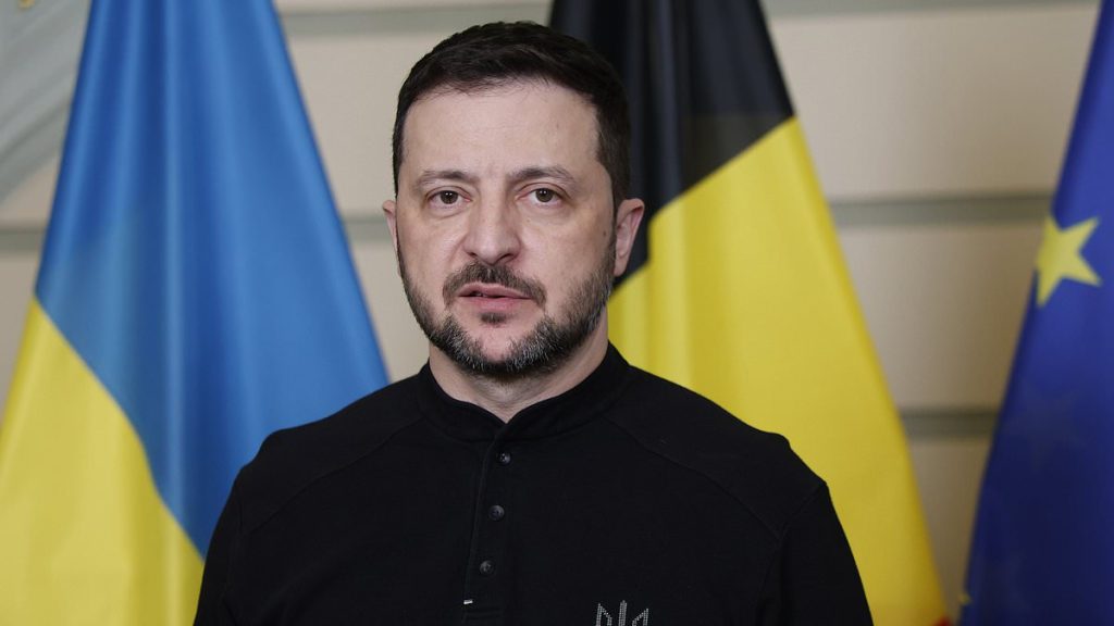 Zelensky reveals he will meet with US officials next week