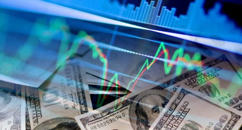 18 percent rate economy as 'excellent' or 'good': Poll