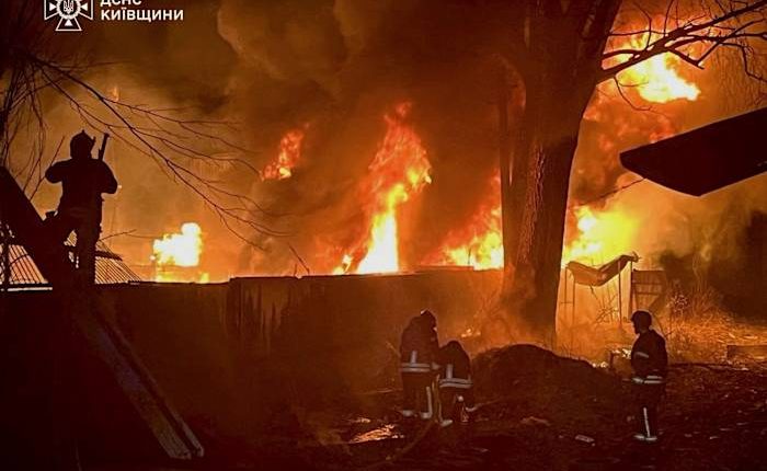3 killed after Moscow targets Kyiv with a mass drone attack ahead of ceasefire talks