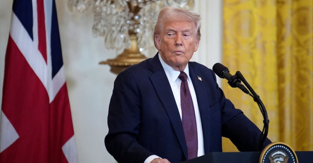 Trump cannot threaten to pull permits over '8647' flags