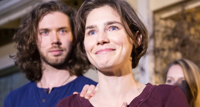 Amanda Knox Has a Message for the University of Idaho Survivors: "Protect Yourself"