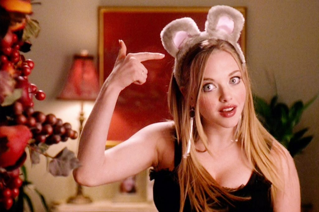 Amanda Seyfried Says ‘Mean Girls’ Was A ‘Perfect Movie’: “I Hope They Quote It On My Grave”