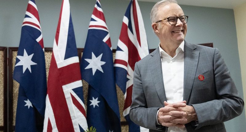 Anthony Albanese doubles down on Ukraine decision after Russia issued chilling warning