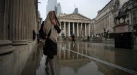 Bank of England set to keep main UK rate unchanged at 4.50% despite gloomy economic news